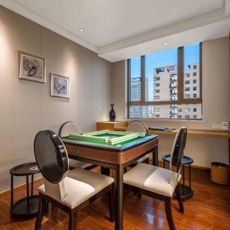 Huana Hotel Minhang Shanghai Exteriör bild