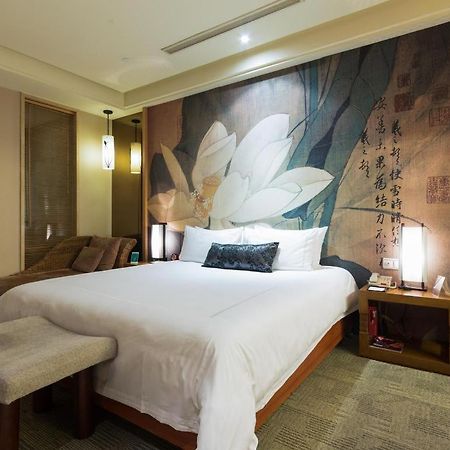 Huana Hotel Minhang Shanghai Exteriör bild