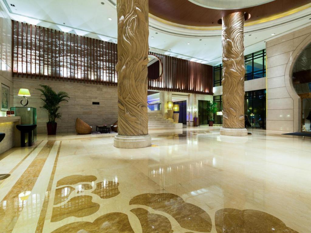 Huana Hotel Minhang Shanghai Exteriör bild