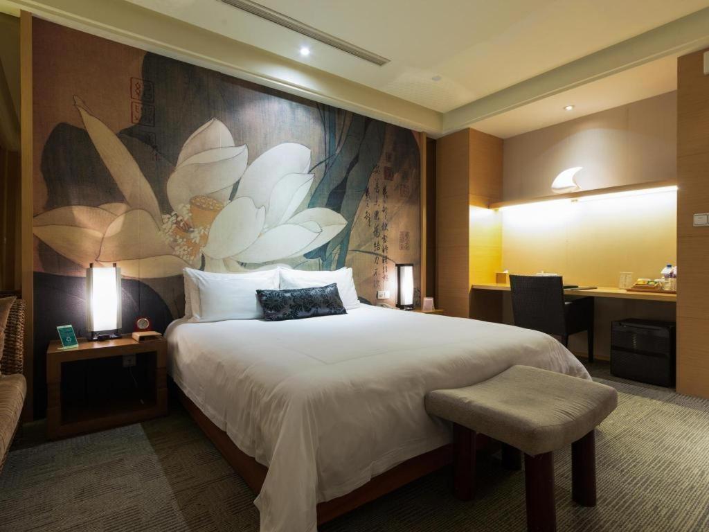 Huana Hotel Minhang Shanghai Exteriör bild