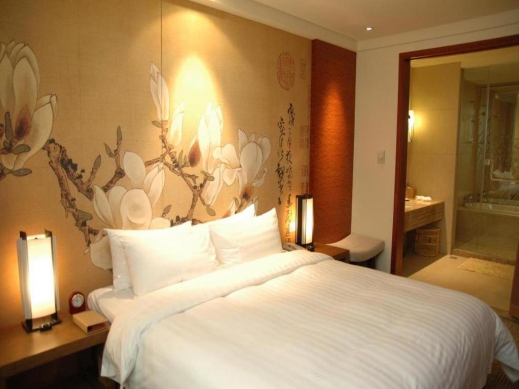 Huana Hotel Minhang Shanghai Exteriör bild